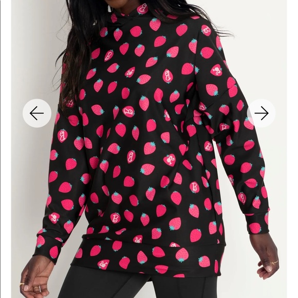 Blackmilk Barbie Strawberries Hoodie Jumper - limited - Picture 2 of 5